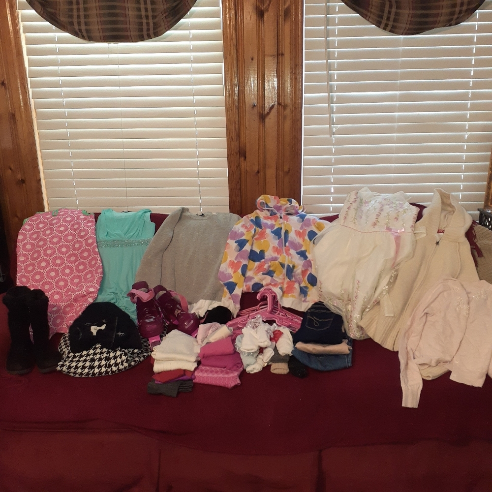 BUNDLE GIRLS SIZES FROM 8-12 PRICE DROP!!!